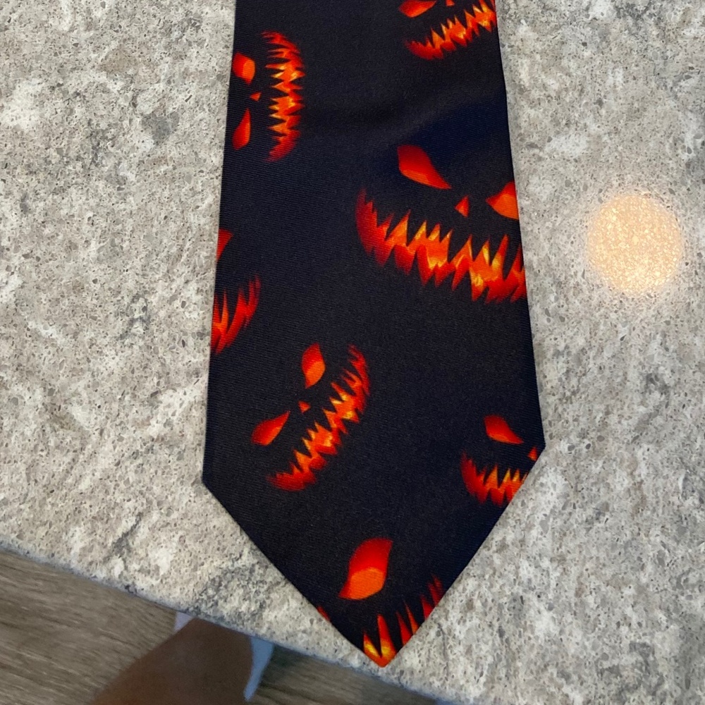 Halloween Tie—Triple Rooker